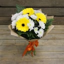 Букет «Солнечное утро» из хризантем и гербер