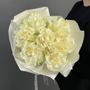 Букет «Белые французские розы мондиаль»