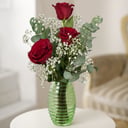 Sweet temptation: Red roses and Baby's breath