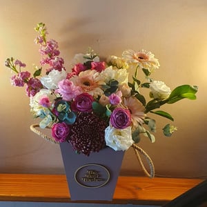 Коробка с цветами «Магия цветов» из эустом и гербер