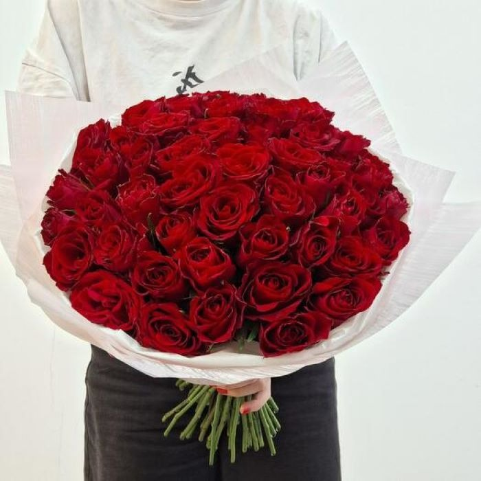 Букет из 51 красных роз Кения