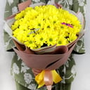 Букет «Яркая хризантема с бабочками»