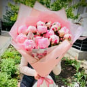 Букет с пионами