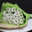 Букет из ромашковых хризантем