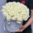 Шляпная коробка с цветами «41 роза в коробке»