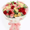 Букет 51 разноцветная роза