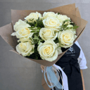 Букет "Неженка" из 11 роз Аваланж