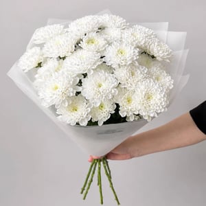 Букет из кустовых хризантем