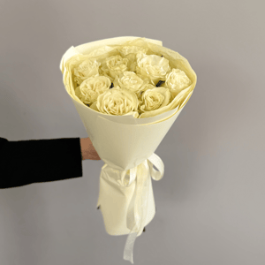 Букет из белых роз "Ванильный штиль"