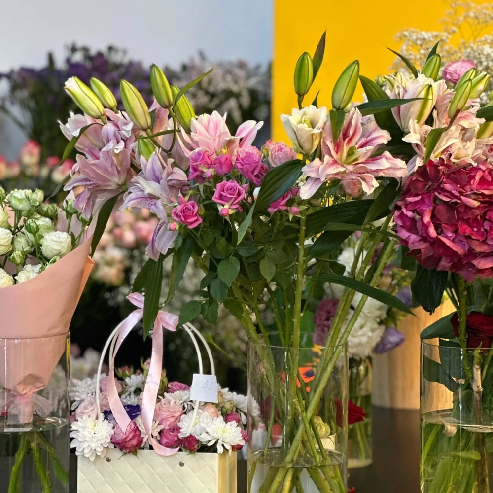 Flowers for delivery in UAE