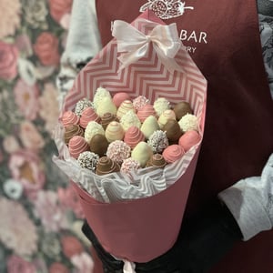 Букет из клубники Хит продаж М