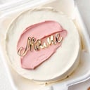 Розовый бенто торт маме