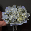 Букет 9 голубых гортензий