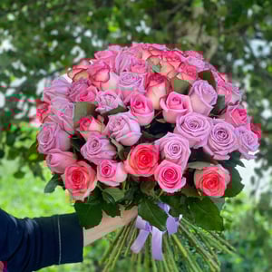 Букет «Дэвис» из роз