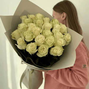 Букет из 25 импортных роз