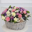 Подарочный набор «Вальс цветов» из хризантем и роз