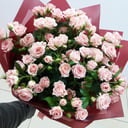 Букет из кустовых роз