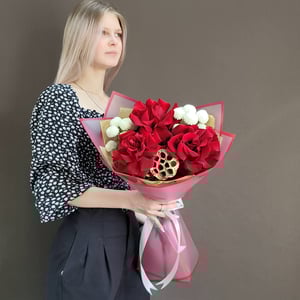 Букет из роз Яркий огонек