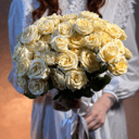 Букет с кустовыми розами