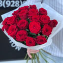 Букет из 19 красных роз