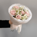 Букет с розой "Утро в горах"