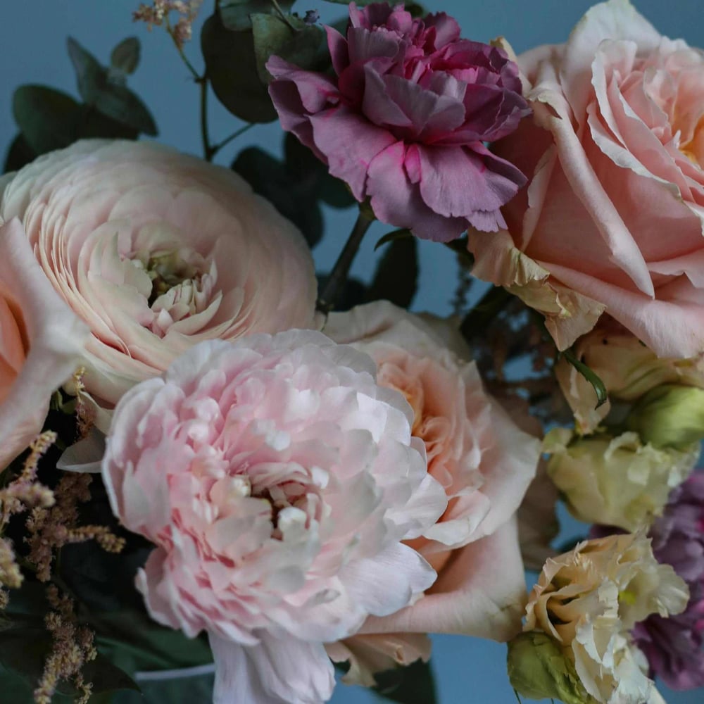 Flowers in Kazakhstan delivery