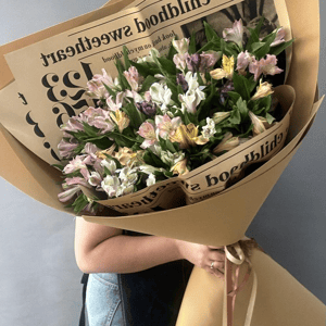 Мега букет из альстромерии микс