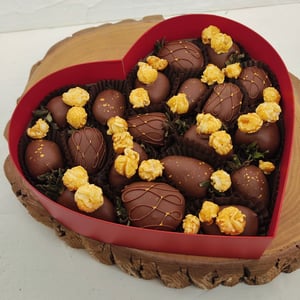 Клубника в шоколаде сердце