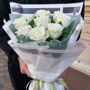 Букет белых роз