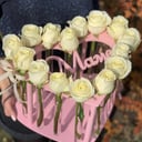 Композиция «Розы в колбах белые»