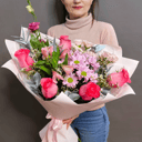 Сборный букет из роз и эустом