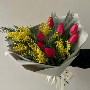 Букет «Тюльпаны, мимоза»