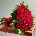 Букет «Шикарные алые розы 101 шт»