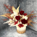 Красные розы в золоте