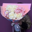 Букет «Нежный» из роз и хризантем