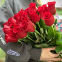 Букет «19 красных роз»