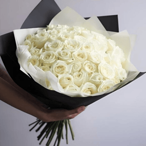 Букет «Роза белая "Аваланш" 25 шт в упаковке»