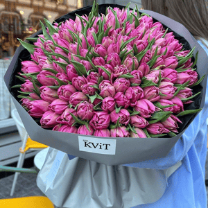 Букет цветов тюльпаны