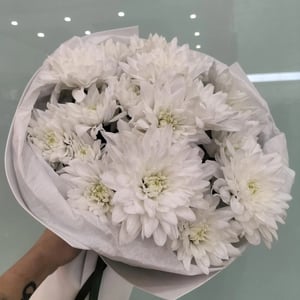 Букет "Пушистое облако" из кустовых хриз из хризантем
