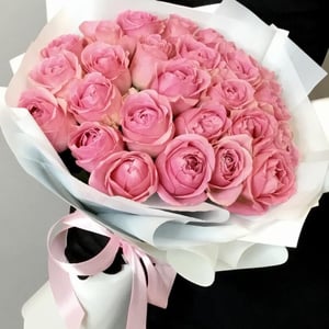 Букет «25 розовых роз Кения»