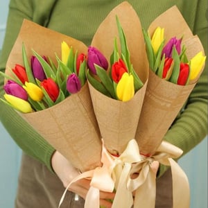 Букет «Весенний напев» из тюльпанов