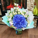 Букет «Лазурный» из эустом и альстромерий