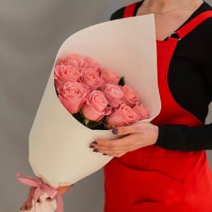 Монобукет из 11 розовых роз
