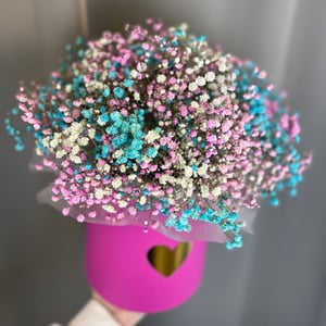 Гипсофила в шляпной коробке