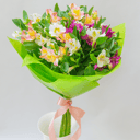 Букет из альстромерий