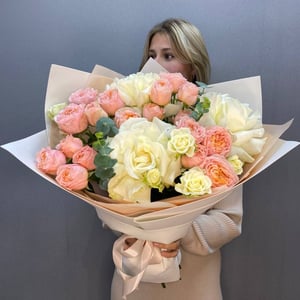 Нежный букет Цветочная сказка из роз