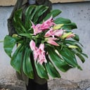 Букет "Сердце тропиков" из лилий