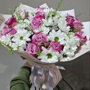 Букет «Изольда» из роз и хризантем