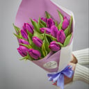 Букет 15 сиреневых тюльпанов