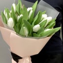 Букет белых тюльпанов